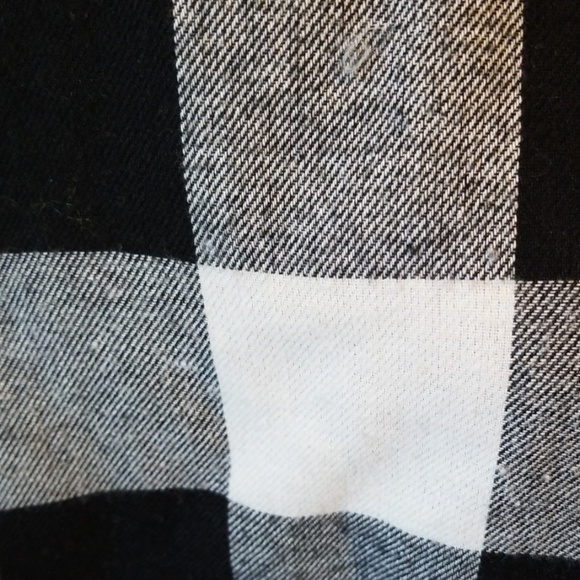 Plaid Cardigan - Picture 5 of 5